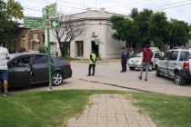 CHOQUE ENTRE UNA CAMIONETA Y UN AUTO