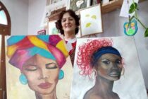 DOS OBRAS DE ARTISTA LOCAL CON DESTINO SUIZA