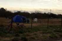 EL ABOGADO DE SPINOSA EXPLICA LA SITUACIÓN DE LOS USURPADORES DEL PREDIO DE SU CLIENTE