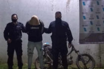 PERSONAL POLICIAL DETIENE A UNA PERSONA QUE LLEVABA UNA MOTO CON PEDIDO DE SECUESTRO