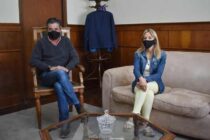 EL INTENDENTE JORGE ETCHEVERRY SE REUNIÓ CON ALDANA ACTIS GROSSO QUIEN COMUNICÓ LA DECISIÓN DE NO CONTINUAR AL FRENTE DE LA DIRECCIÓN DE CULTURA DEL MUNICIPIO DE LOBOS.