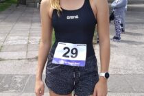 MEDALLA DORADA PARA LOBOS: ROSARIO HONDEVILLE EN ACUATLON