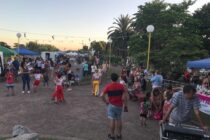 MUCHISIMA GENTE DISFRUTO DEL MERCADO NAVIDEÑO EN EL PASEO DE LAS ESCULTURAS