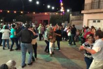 DOS NOCHES DE BAILE EN LA CALLE CON BUENA RESPUESTA DE PUBLICO EN JUBILADOS FERROVIARIOS