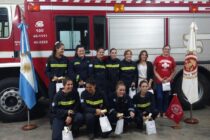 AGASAJO A LA MUJER EN SU DIA EN BOMBEROS VOLUNTARIOS, UN ACTO INEDITO