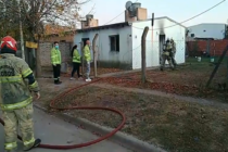 UN CORTICIRCUITO PROVOCO INCENDIO EN UNA CASA DEL BARRIO BLANCO