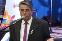 EN PROVINCIAL SE REALIZO EL ACTO OFICIAL DEL 9 DE JULIO, CON EL MENSAJE DEL INTENDENTE