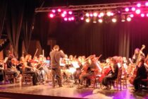 CONCIERTO DE LA ORQUESTA ESCUELA DE LOBOS Y LA ORQUESTA SINFONICA JUVENIL DE MARCOS PAZ