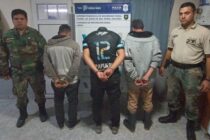 INFORMACION POLICIAL: 3 SUJETOS, UNO ARMADO, INTENTARON USURPAR UN CAMPO Y FUERON DETENIDOS