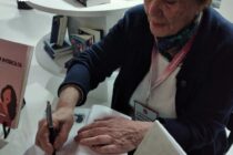 CRISTINA MANENTI PRESENTO SU ULTIMO LIBRO EN LA FERIA INTERNACIONAL EN PALERMO