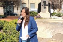 MILAGROS MOYA LANZO «AMOR POR LOBOS» EN LA PLAZA 1810 Y CONFIRMO SU PRE-CANDIDATURA A INTENDENTE