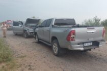 CHOQUE DE CAMIONETAS EN EL CAMINO REAL A CARBONI