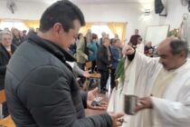 FESTIVIDAD DE SAN CAYETANO, MUCHOS FIELES EN LA MISA CENTRAL EN LA CAPILLA