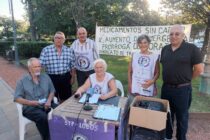 EL SINDICATO DE TRABAJADORES PASIVOS DE LOBOS JUNTO CASI 2.000 FIRMAS PARA LLEVAR AL CONGRESO NACIONAL