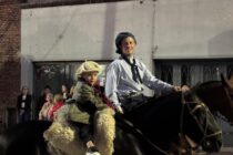 CON 29 DELEGACIONES SE REALIZO EL DESFILE DE LA TRADICION