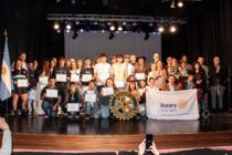 ROTARY ENTREGO NUEVAMENTE EL PREMIO A LOS MEJORES COMPAÑEROS