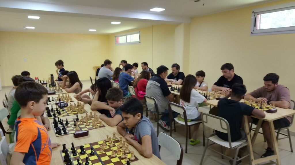ULTIMO TORNEO INTERNO DEL AÑO DE LA ESCUELA MUNICIPAL DE AJEDREZ DE ...