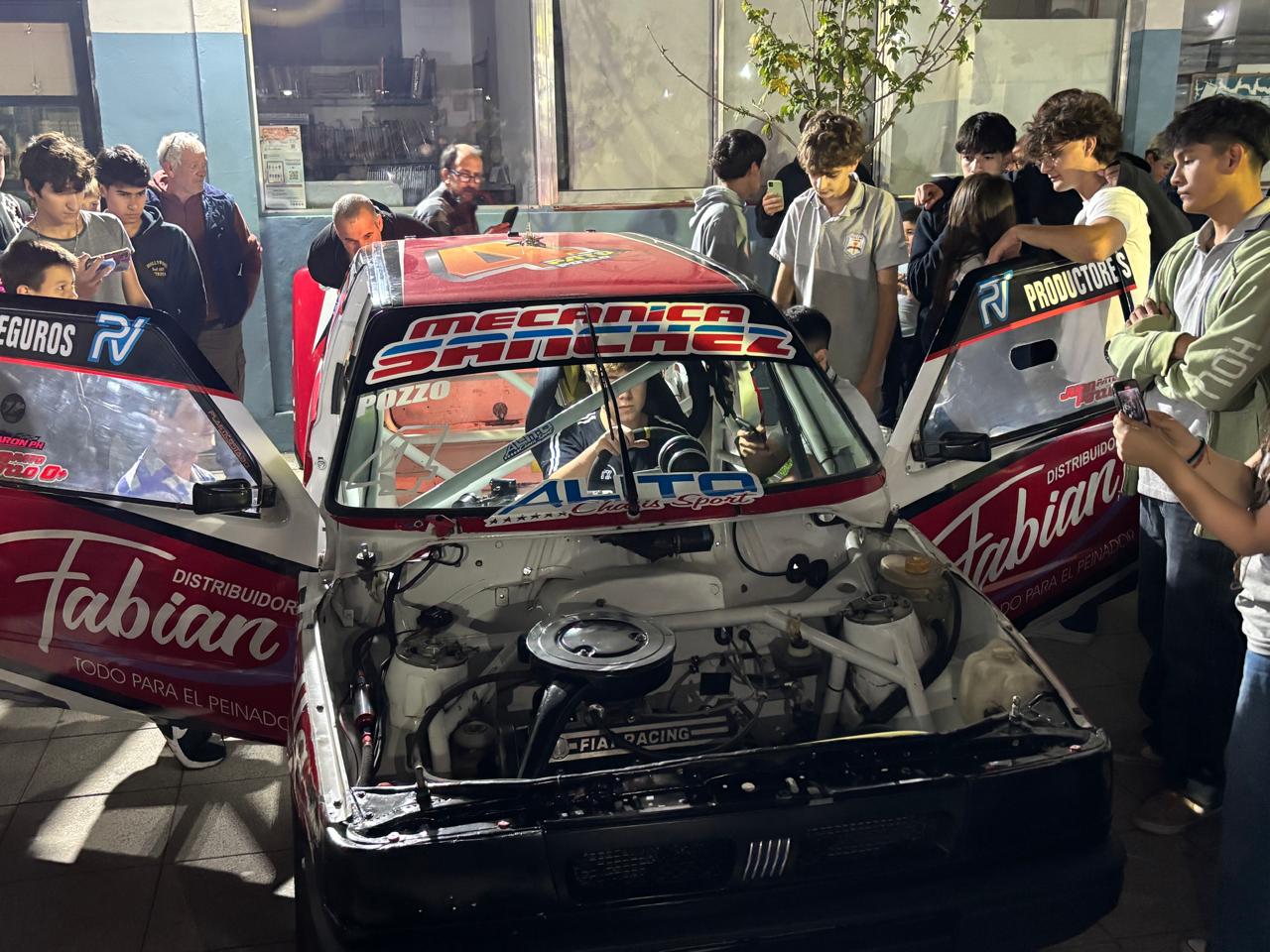 EXCELENTE RESULTADO DE LA IDEA CONJUNTA DEL LOBOS AUTOMOVIL CLUB Y LA ESCUELA TECNICA