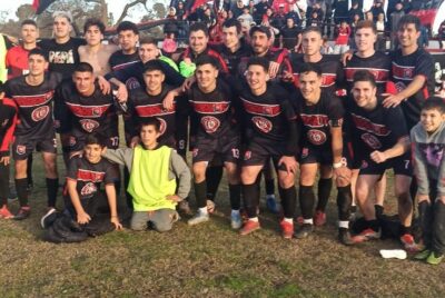 FUTBOL DE PRIMERA. MADRESELVA Y SAN MIGUEL DE MONTE SON LOS FINALISTAS DEL APERTURA