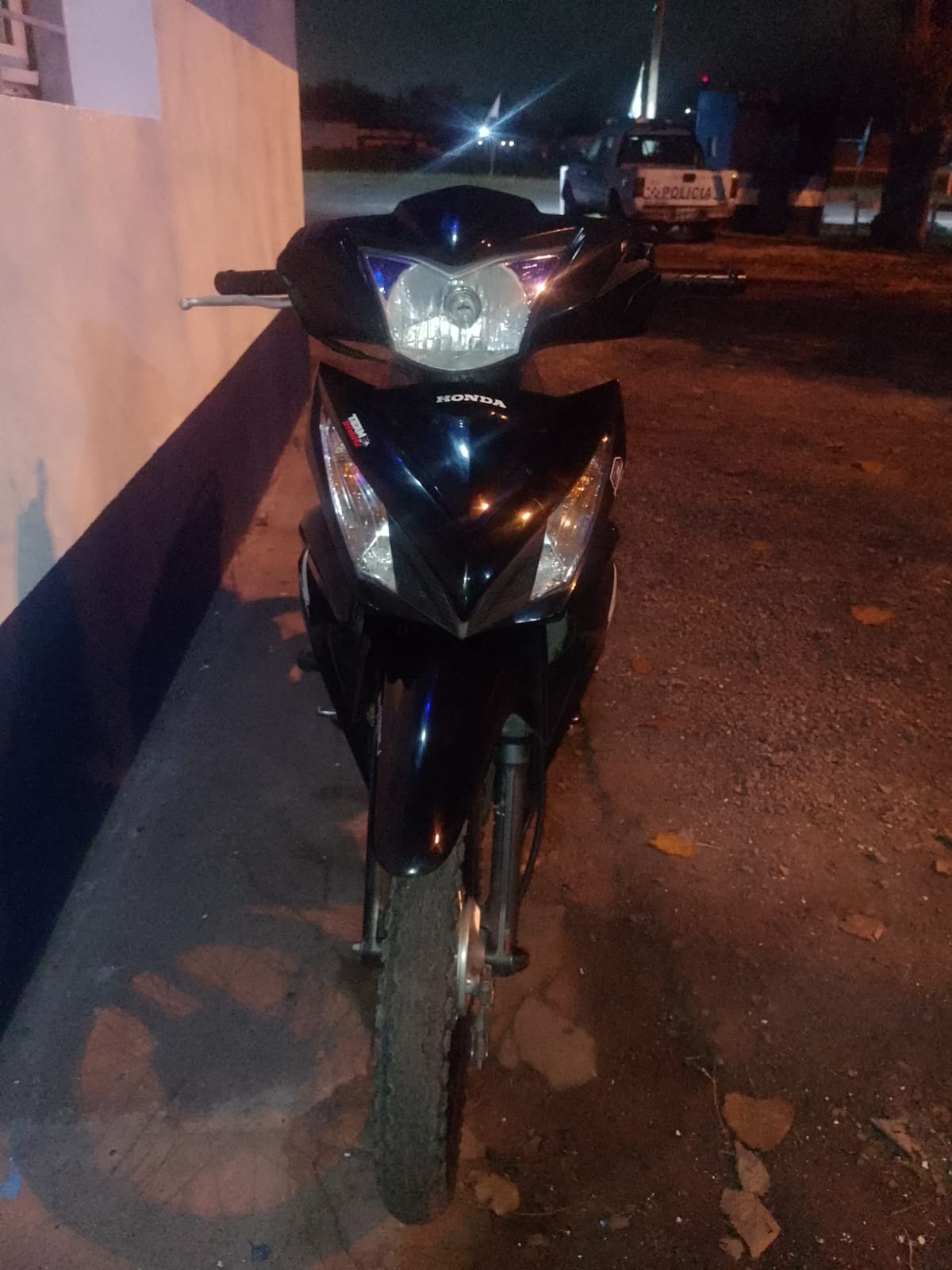 MOTOCICLISTA APREHENDIDO POR RESISTENCIA A LA AUTORIDAD EN OPERATIVO SOBRE RUTA 41