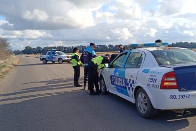VARIAS INFRACCIONES SE LABRARON EN OPERATIVO DE INTERCEPTACION VEHICULAR EN ACCESO OESTE Y LA CHICANA