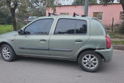 CHOQUE DE MOTO Y AUTOMOVIL EN PERITO MORENO Y AYACUCHO