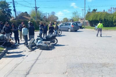 CHOCARON DOS MOTOS EN CARDONER Y CATTANEO, UNA MUJER CON FRACTURAS