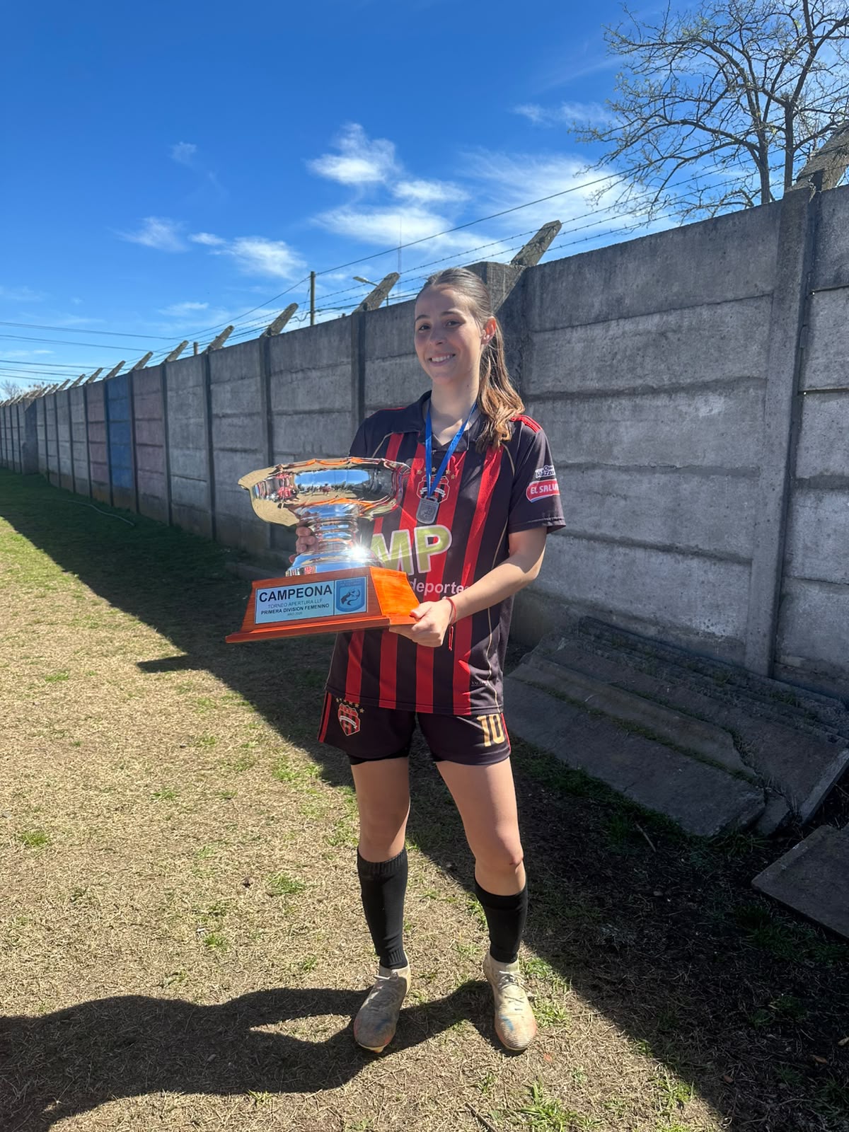 FUTBOL OFICIAL. ATHLETIC CAMPEON DEL TORNEO APERTURA DE FEMENINO DE PRIMERA DIVISION