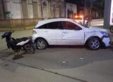 CHOQUE DE MOTO Y AUTOMOVIL, SIN LESIONADOS, EN CASTELLI Y 25 DE MAYO